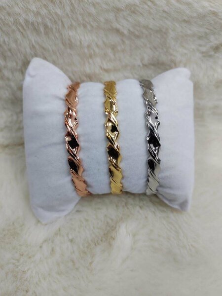 Bracelets élégants en métal