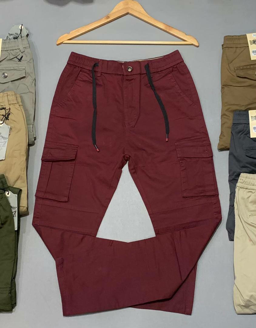 Pantalon cargo homme moderne