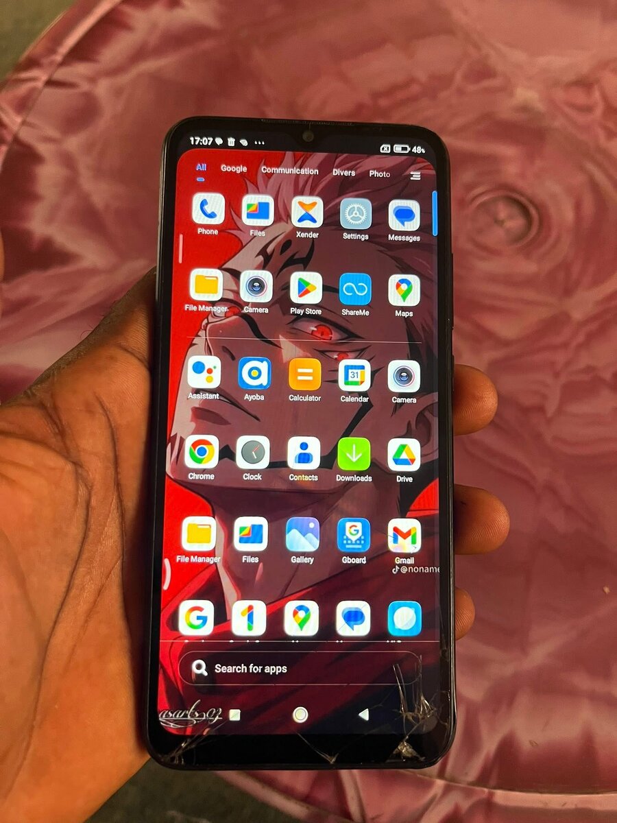 Téléphone Redmi occasion avec écran fissuré