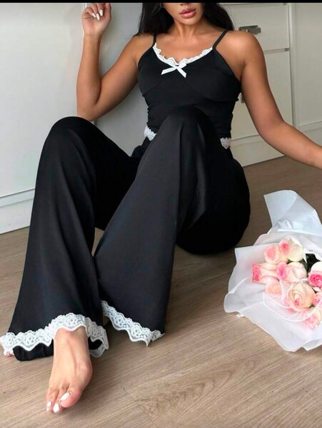 Ensemble lingerie femme noir et blanc