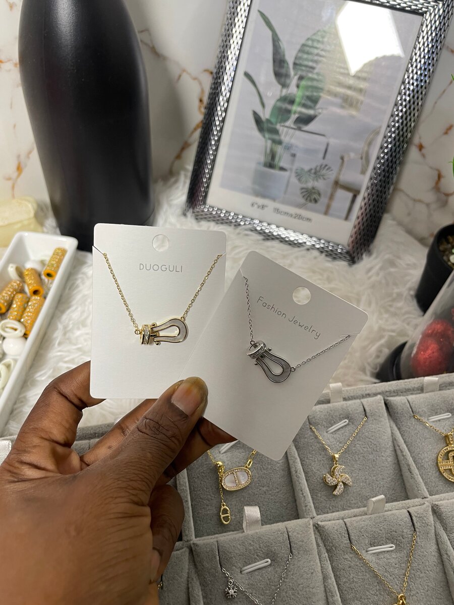 Collier élégant pour femmes