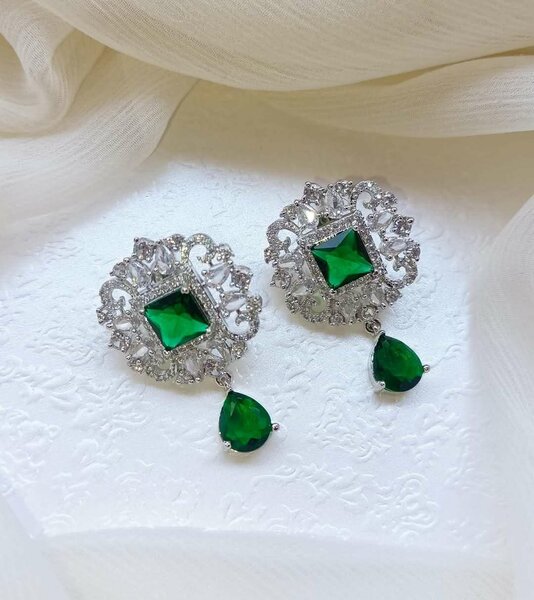 Ladies earrings