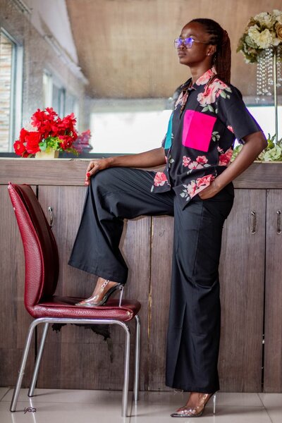 Chemise florale unisexe élégante