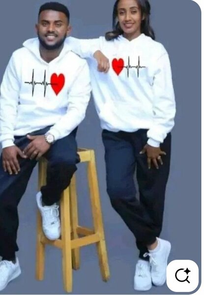 Sweatshirts Couple avec motif coeur