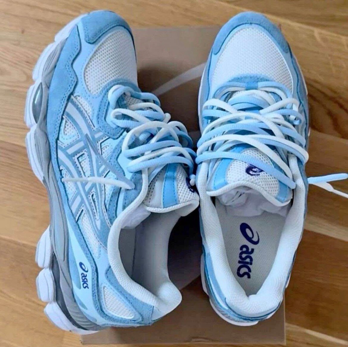 ASICS Baskets de Course Sport