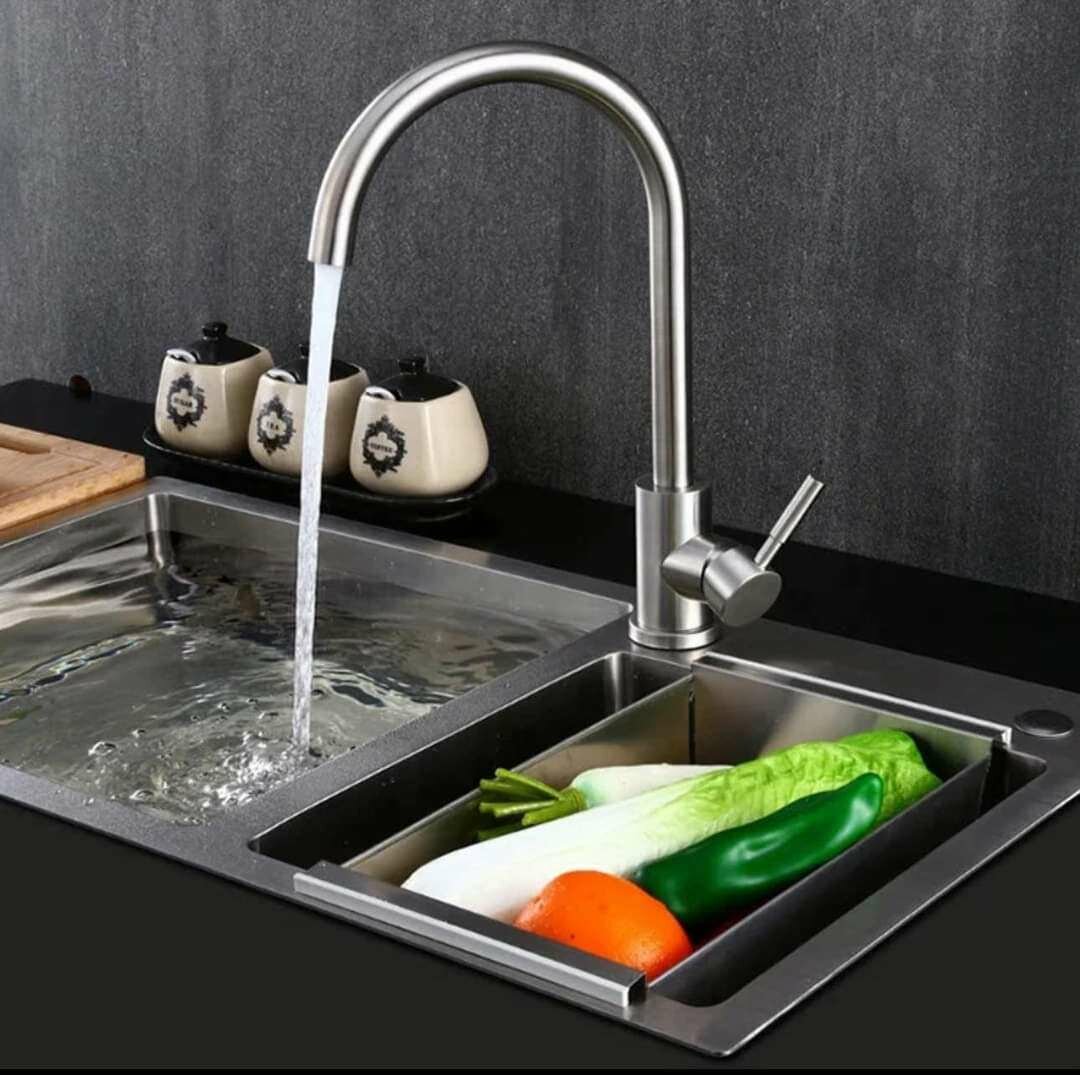 Robinet pivotant en acier inoxydable