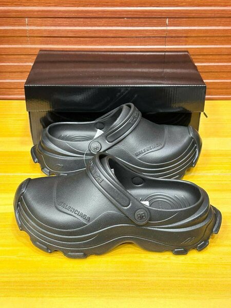 Sabots Balenciaga Unisex