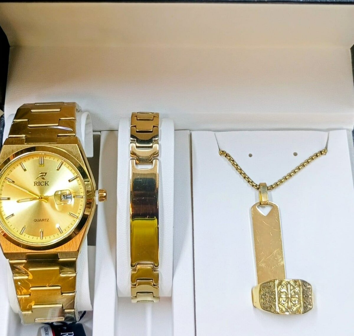 Montre homme avec bracelet et collier