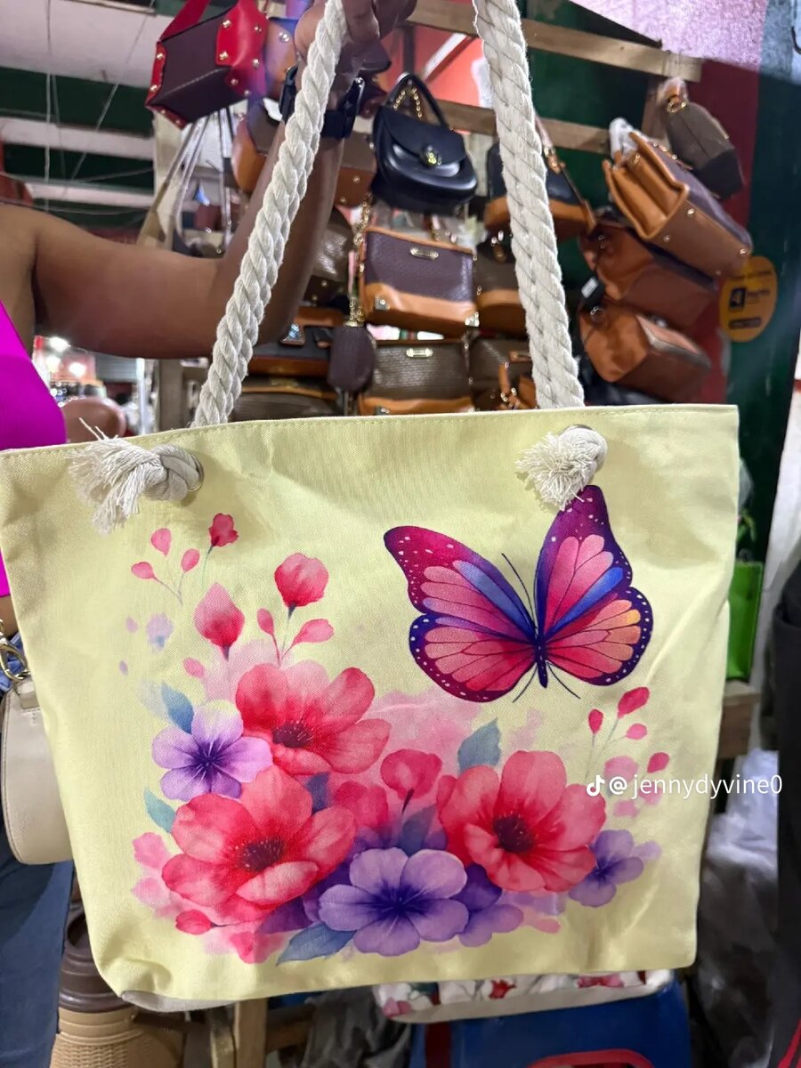 Sac cabas fleurs papillon