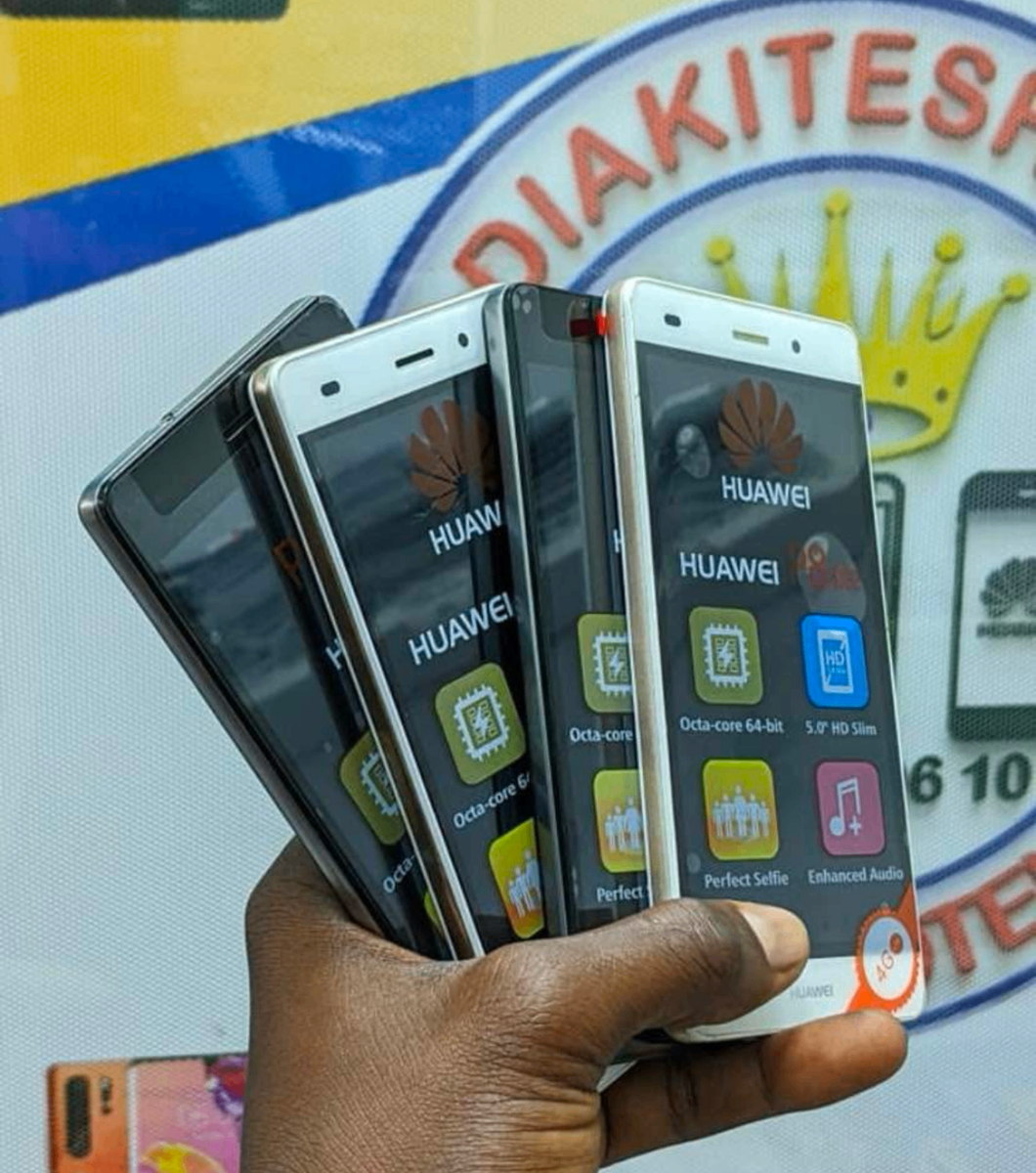 HUAWEI P8 CASI NEUF (64GB )