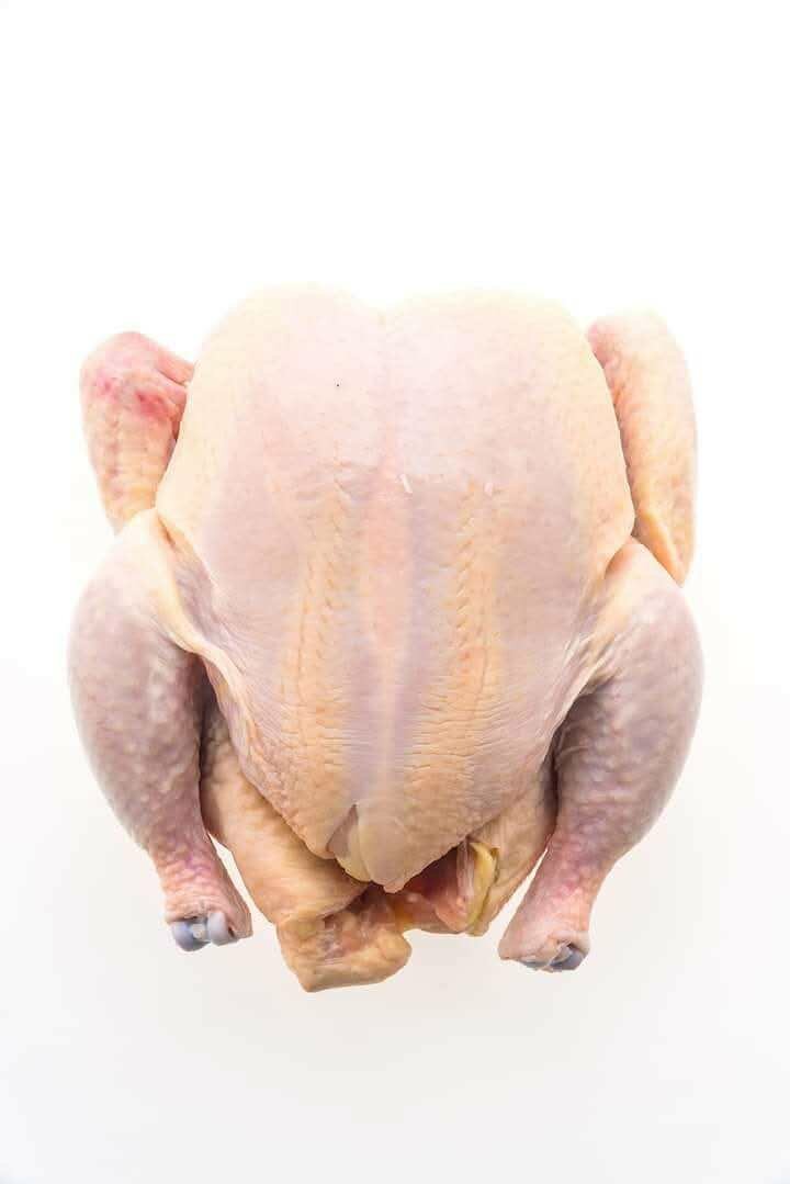 Poulet entier frais