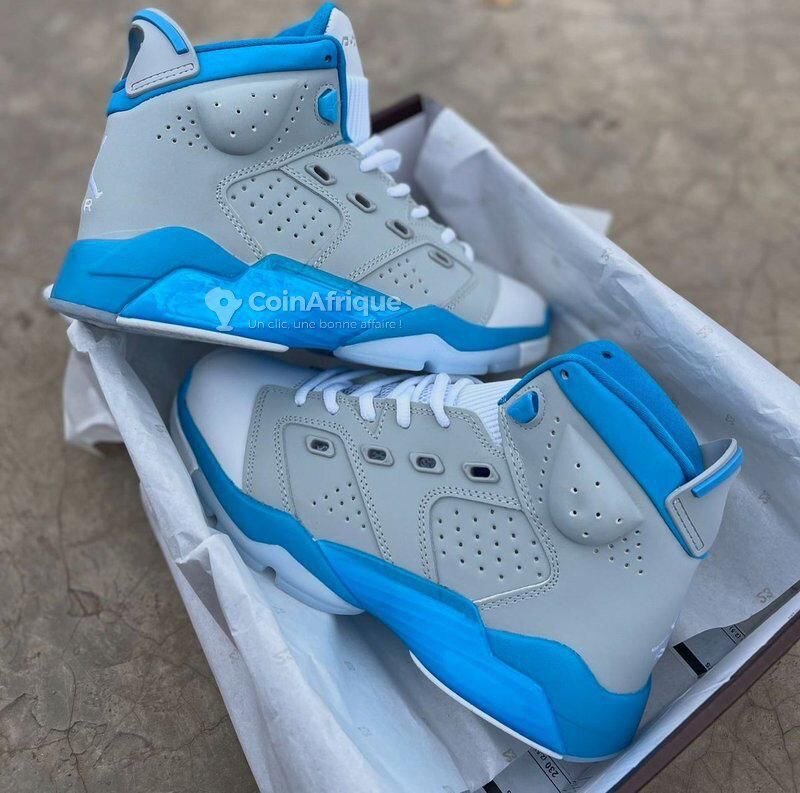 Baskets montantes bleu grise