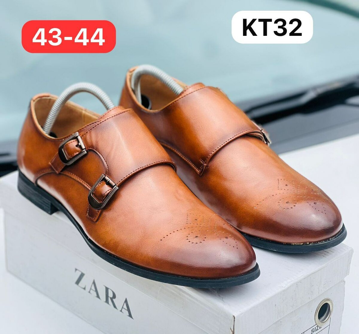 Chaussures habillées en cuir marron