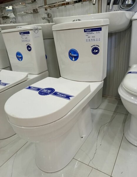 Frencia Waters Closet (S&P-Tra