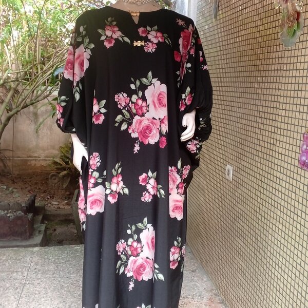 Tunique longue fleurie élégante