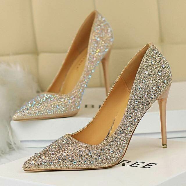 Elegant ladies heels
