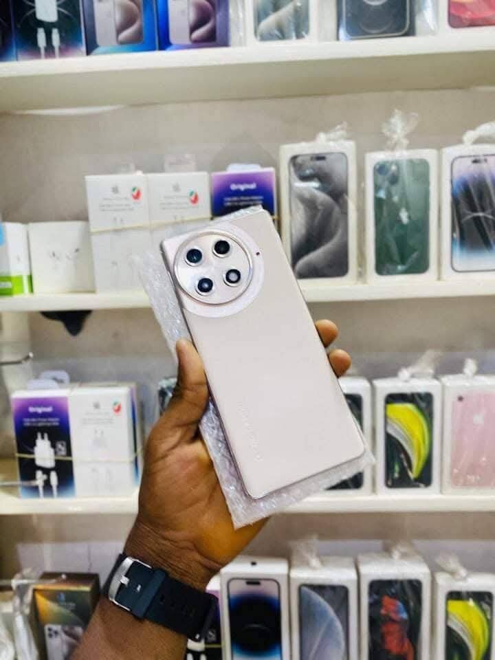 Tecno Camon 30S Pro 5G 256GB