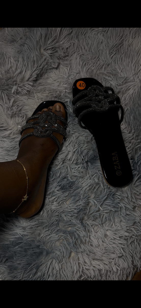 Sandales élégantes brodées