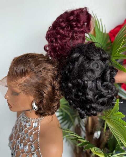 Perruque bouclée lace front