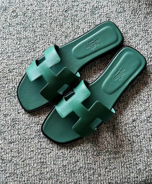 Sandales en cuir élégantes