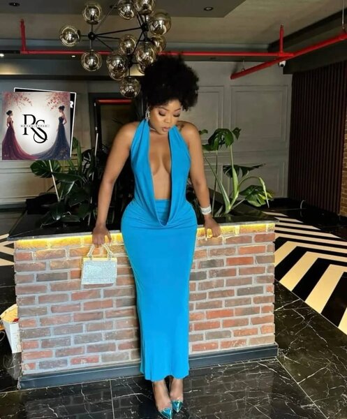 Robe bleue élégante soirée