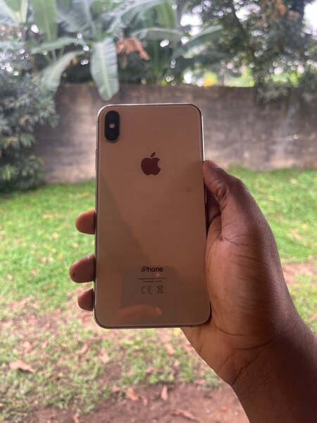 iPhone XS Max 64 Go Or