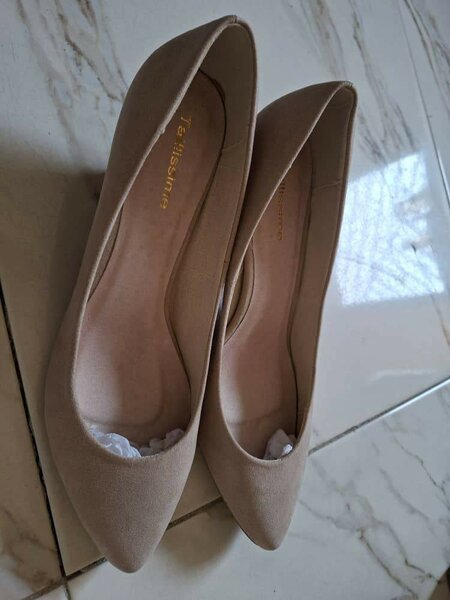 Escarpins Beige Élégants