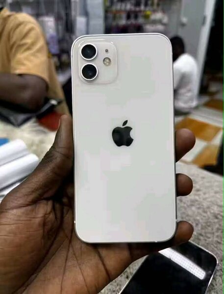 iPhone 12 Blanc 256 Go