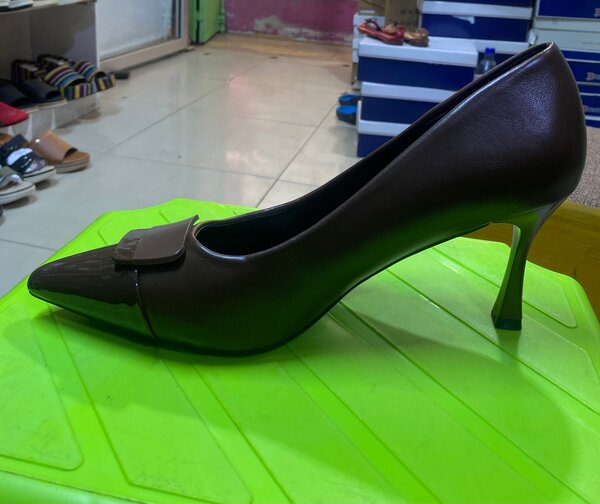 Chaussures à talons hauts pour femme