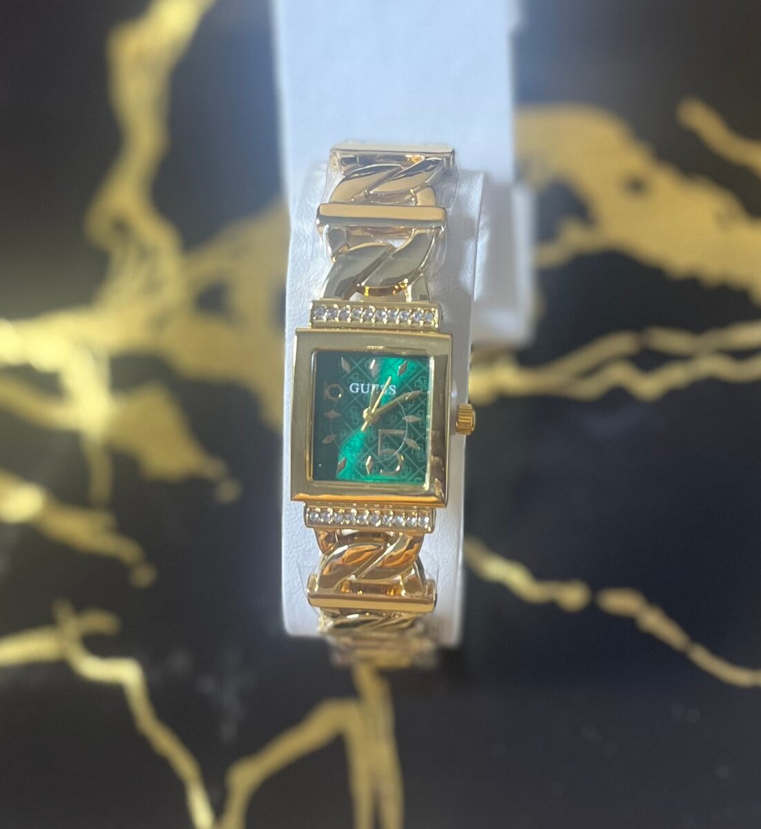 Montre Femme Guess Élégante