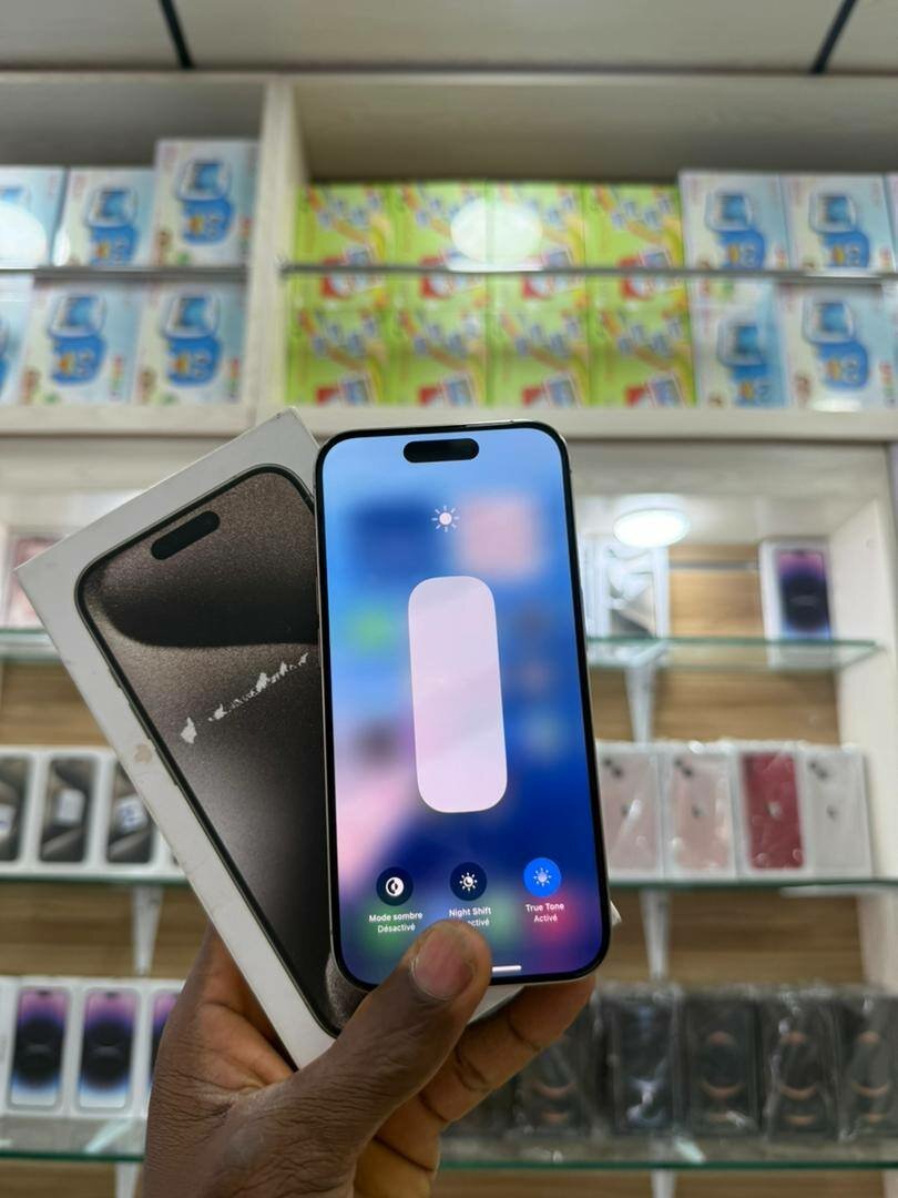 iPhone 15pro 128giga