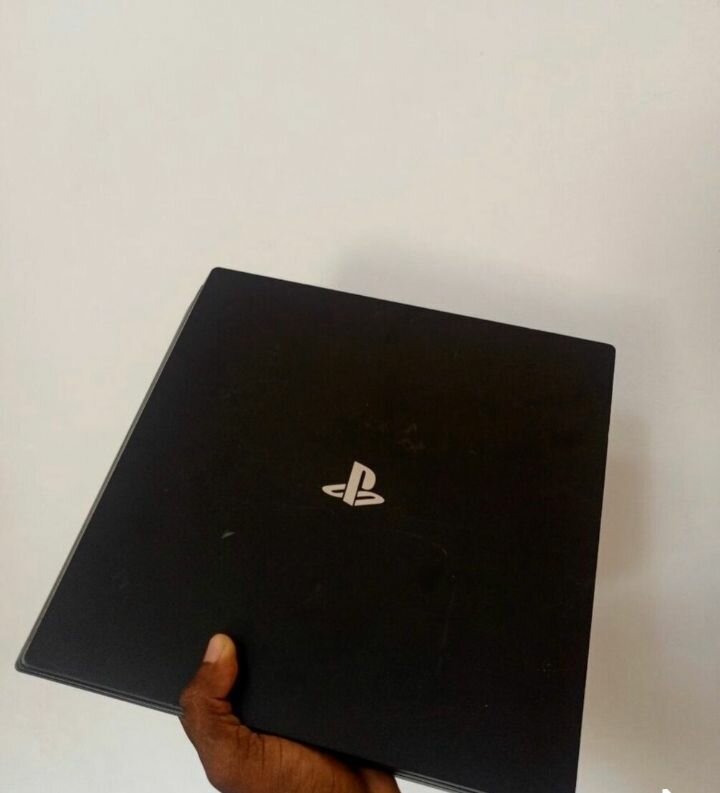 Console de Jeu PlayStation 4 Pro