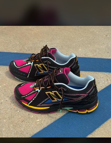 New balance sneaker