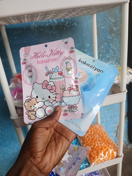 Slime Hello Kitty Kakaziyan