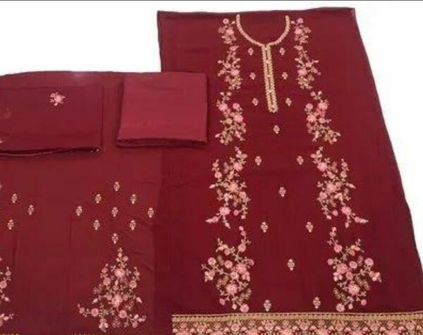 Ladies suit