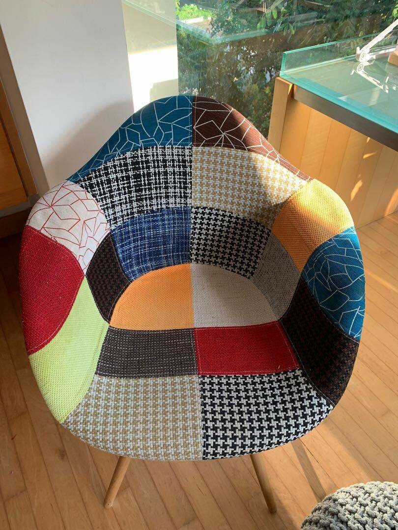 FAUTEUIL SCANDINAVE COLORÉ