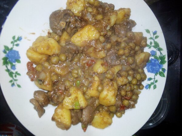 Plat de Poulet et Pâtes Savoureux