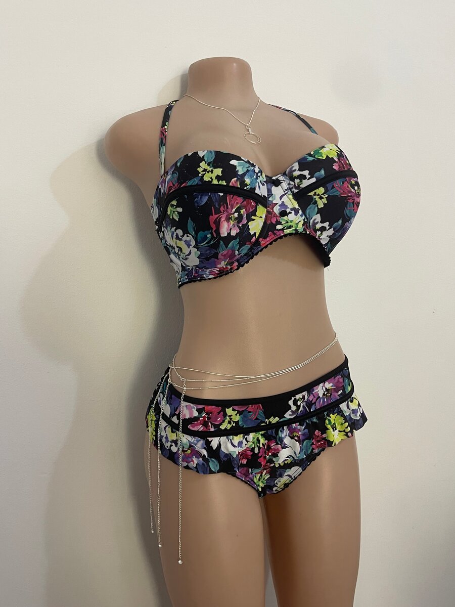 Floral Bikini Set XL