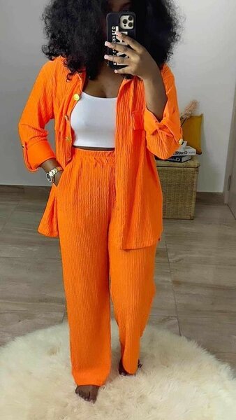 Ensemble orange femme élégant