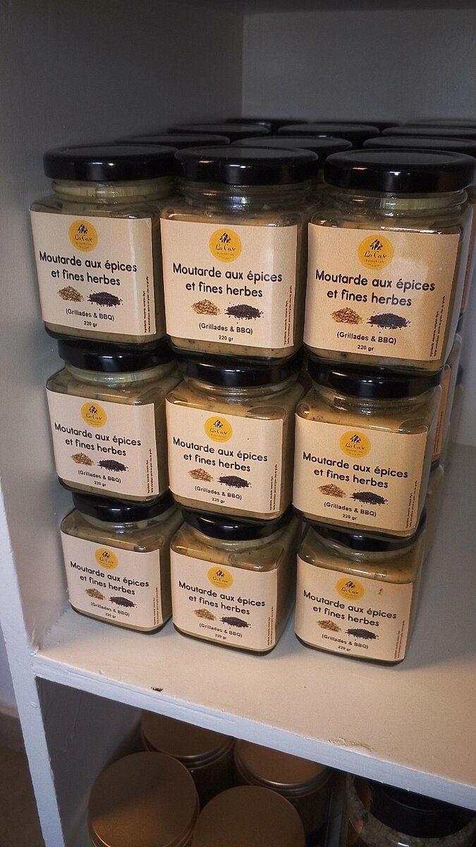 MOUTARDE AUX EPICES ET FINES HERBES