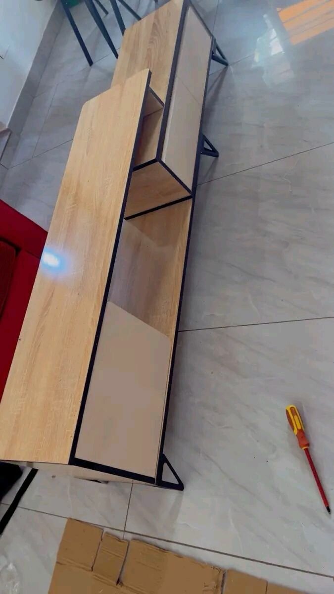 Meuble TV en bois moderne