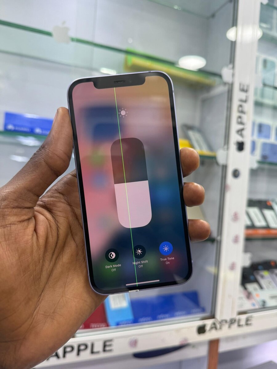 12 simple 128go Casi neuf