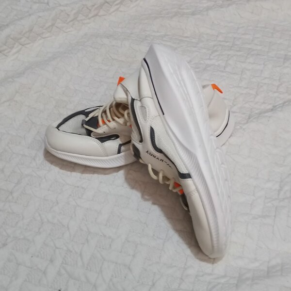 Baskets Modernes Homme