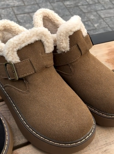 Трендовые ботинки-угги — стильная и удобная зимняя обувь, которая сочетает в себе комфорт, тепло и модный дизайн 🔥🔥😻