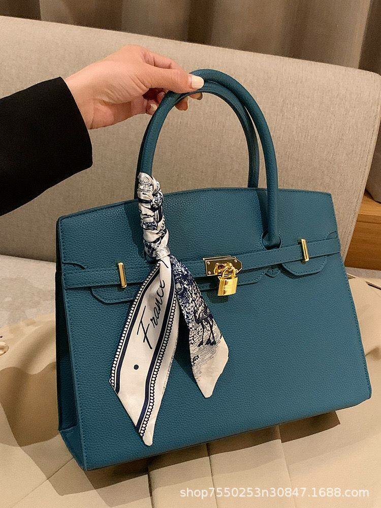 Sac à main élégant femme