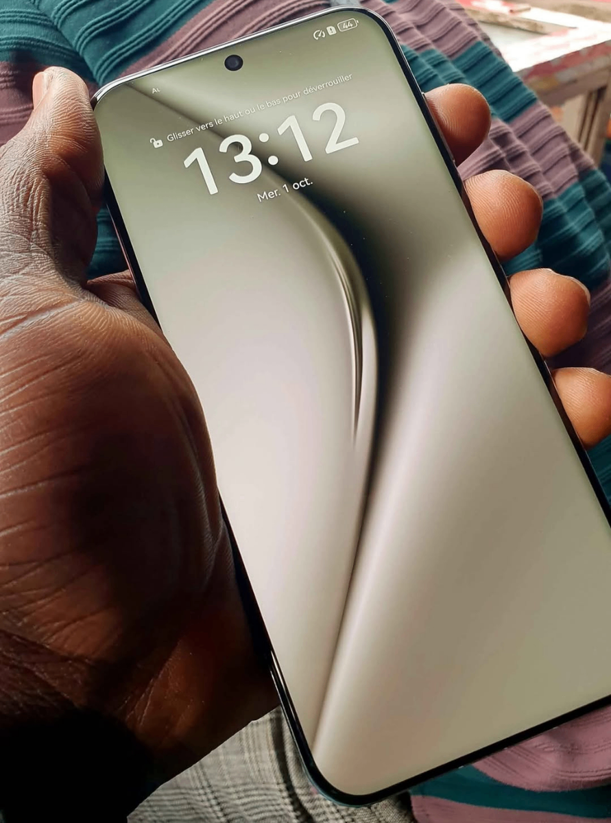 Huawei Pura 70 Pro Smartphone