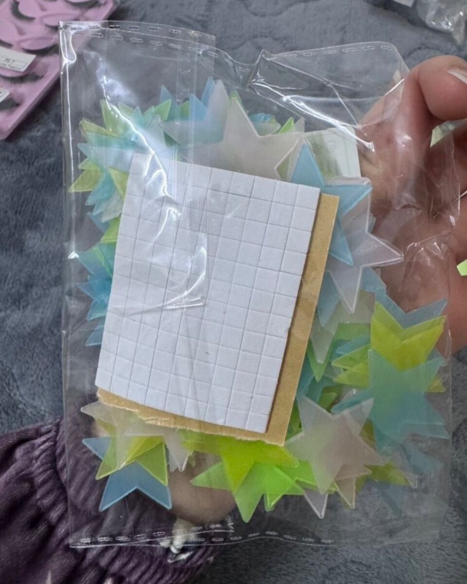 Glow in the dark stars