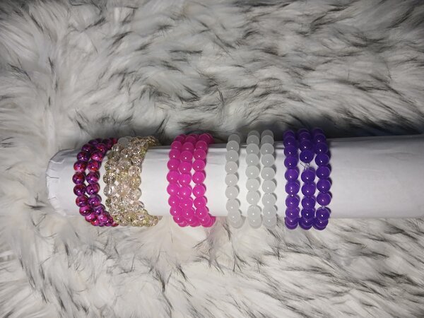 Bracelets colorés en perles