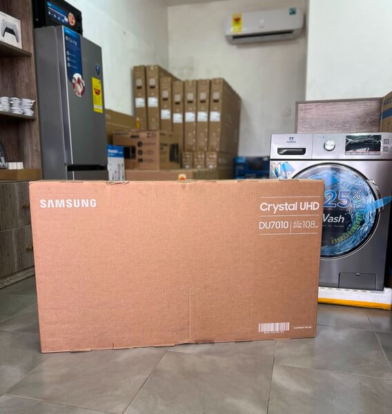 Samsung Crystal UHD Smart TV