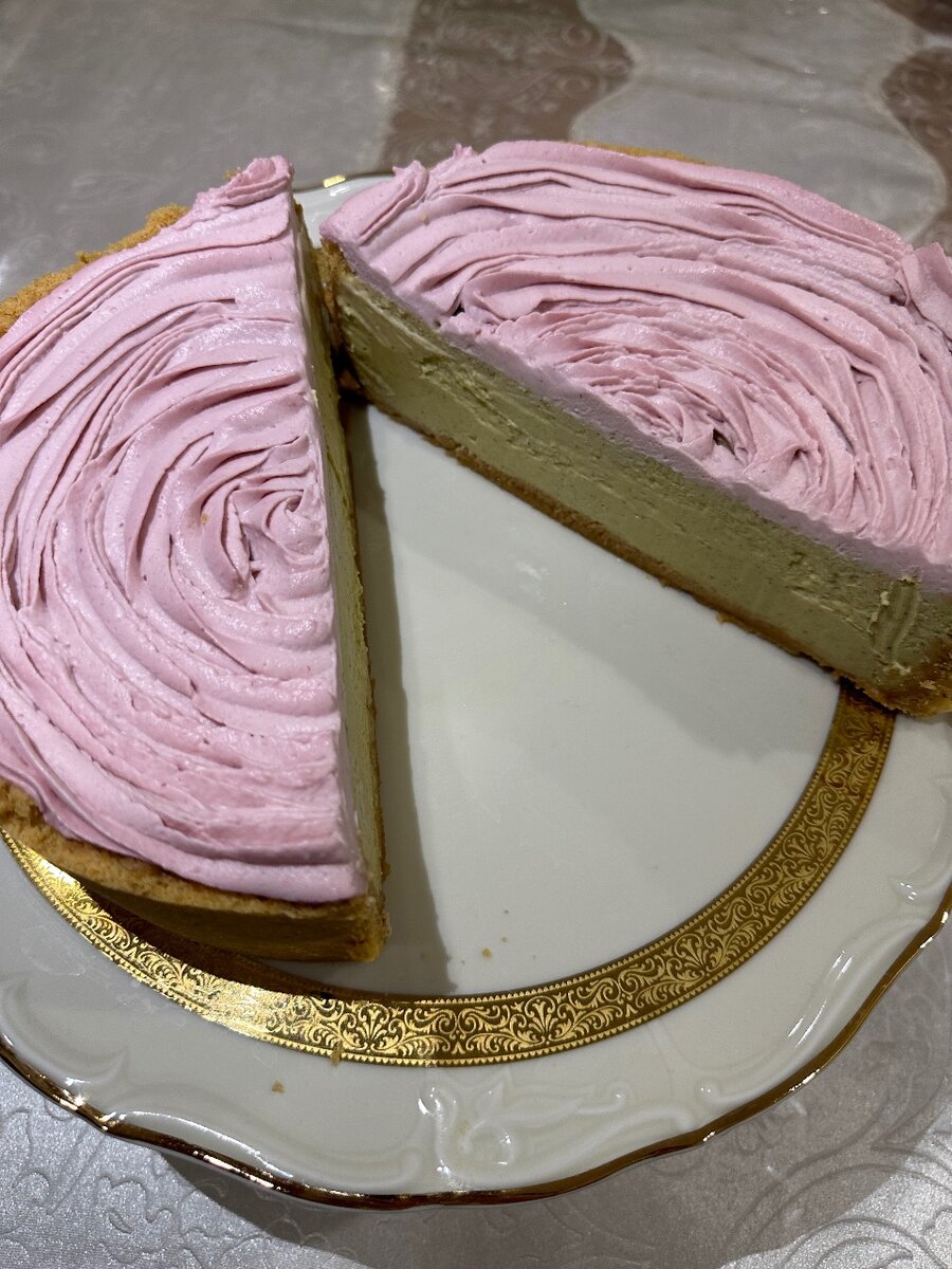 Чизкейк Фисташка-малина